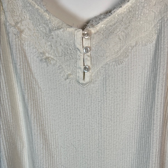 Abercrombie & Fitch Off-white pj set - Picture 6 of 8